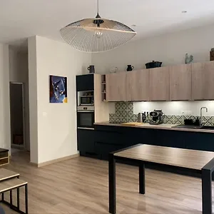 Cosy Joliette, Central, Climatise, 2 Chambres, Wifi, Garage , Marseille France
