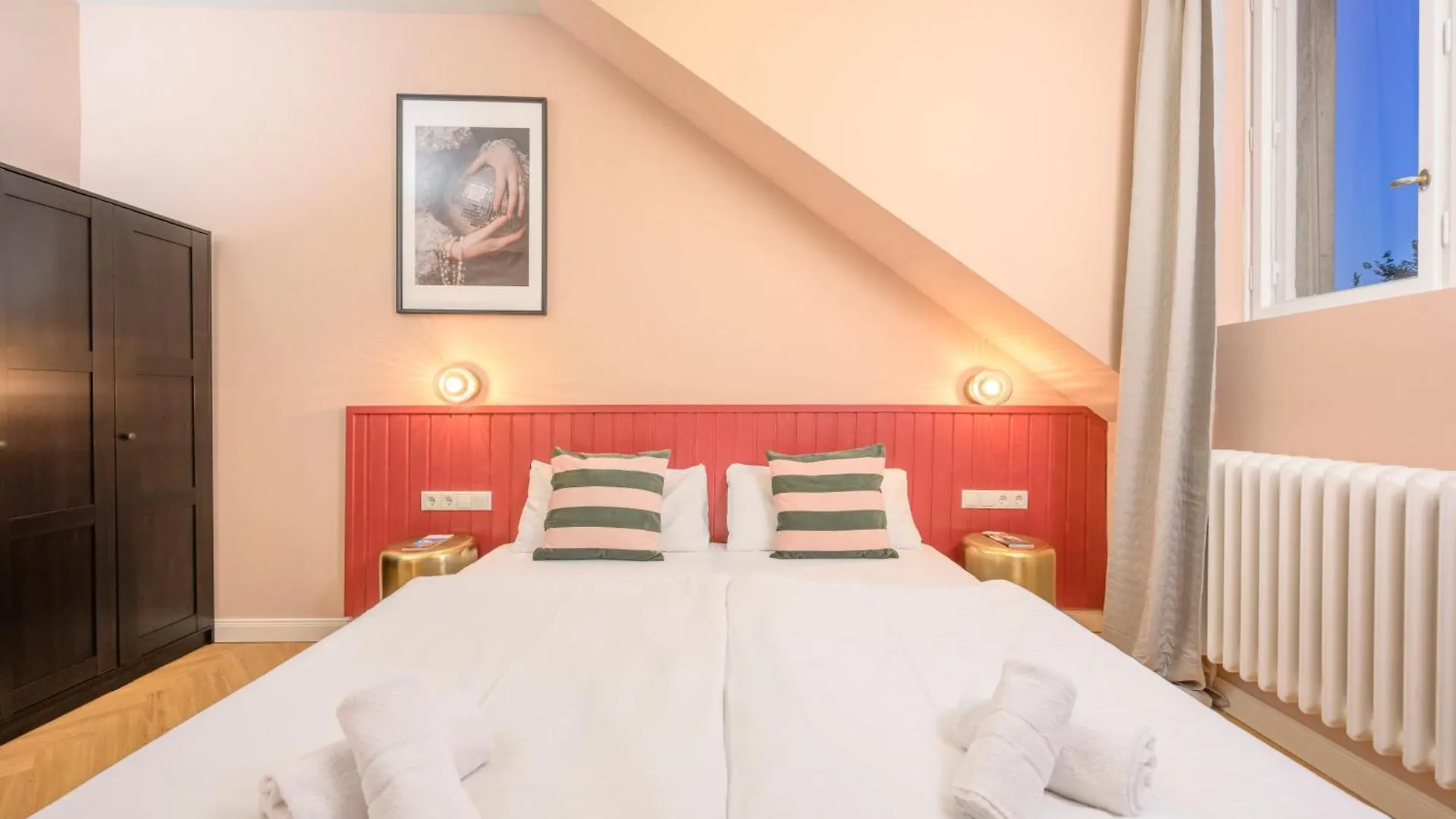 Palais Palffy Suits Vienna Apartment