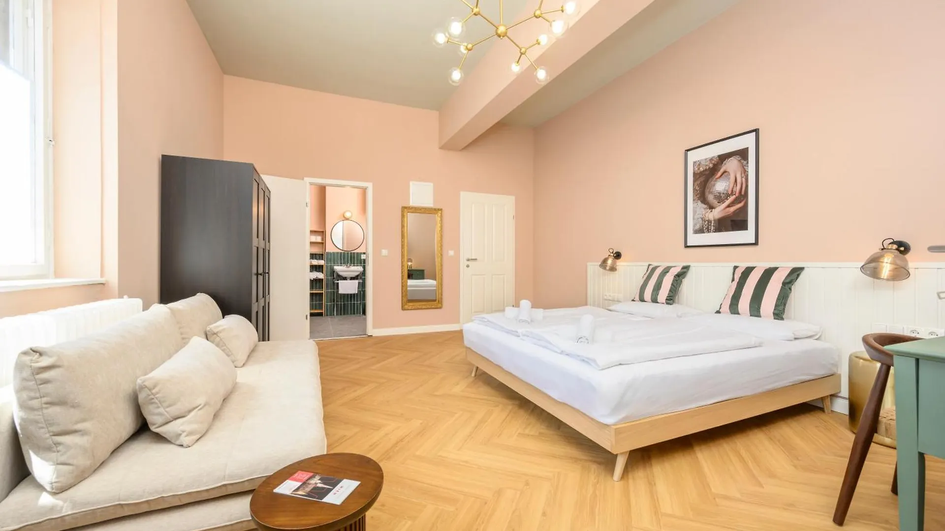 Palais Palffy Suits Vienna
